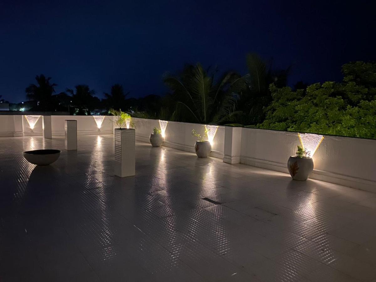 La Paradise Luxury - Tie Hotels & Resorts ポンディシェリ エクステリア 写真